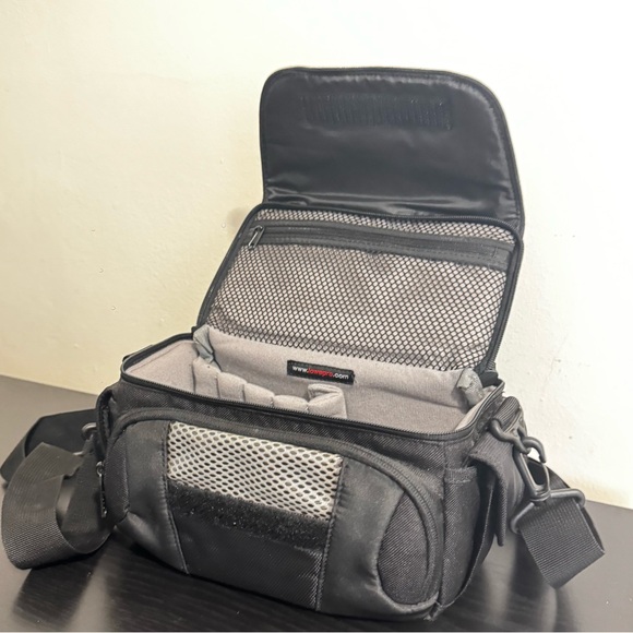 Black Camera Bag - Picture 3 of 6